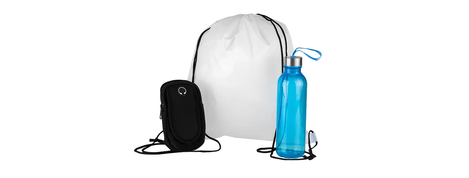 Kit boas vindas. Conta com mochila em nylon 420 branca; garrafa pet na cor azul e braçadeira esportiva para celular.