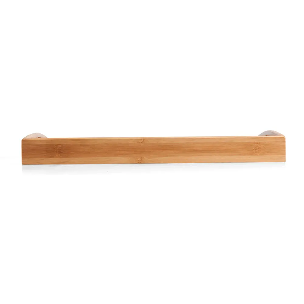 Bandeja para servir retangular em bambu.