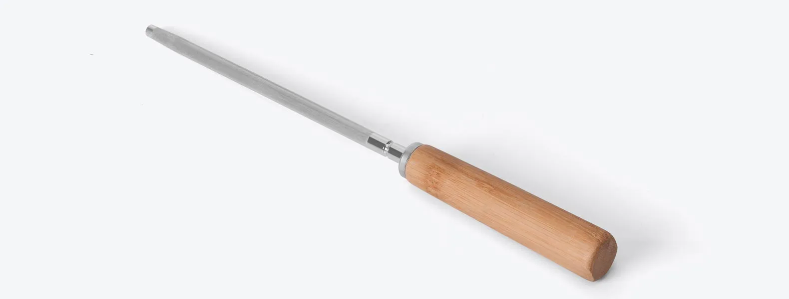 Conjunto de Faca em Bambu/Aço Inox. Acompanha faca 8'' e chaira em Bambu/Inox. Como cortesia, na faca 8 fazemos uma gravação com os cortes do boi.
