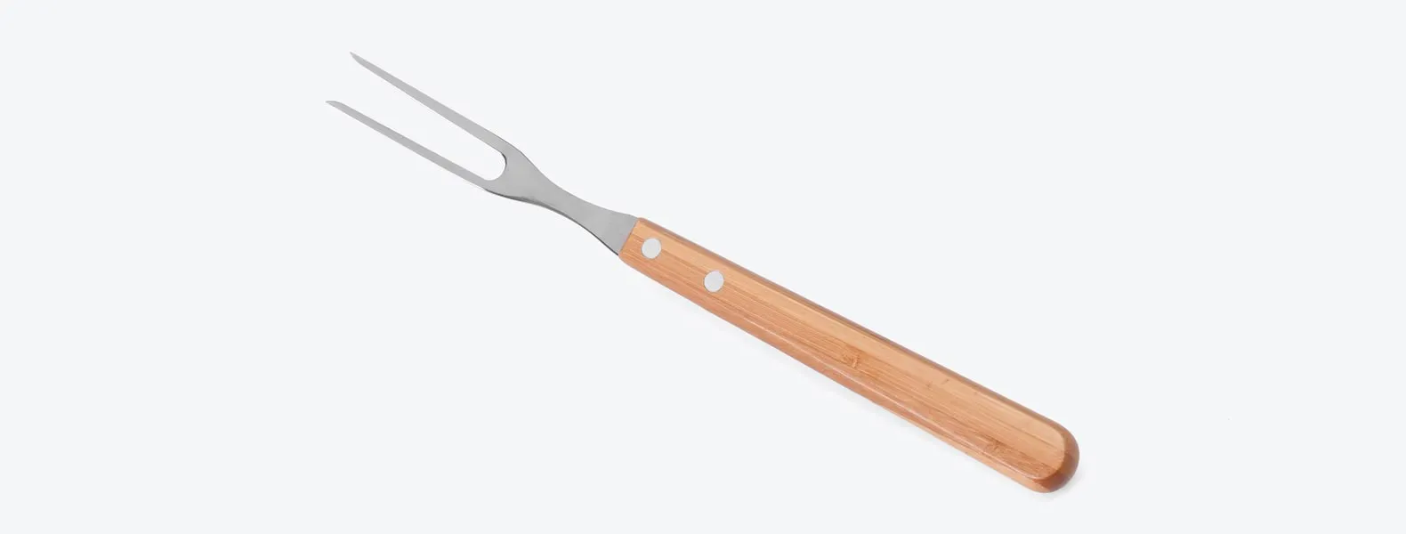 Conjunto de Facas em Bambu/Aço Inox; Acompanha faca 7'', faca 3 para legumes e garfo em Bambu/Inox. Como cortesia, na faca 7 fazemos uma gravação com os cortes do boi.