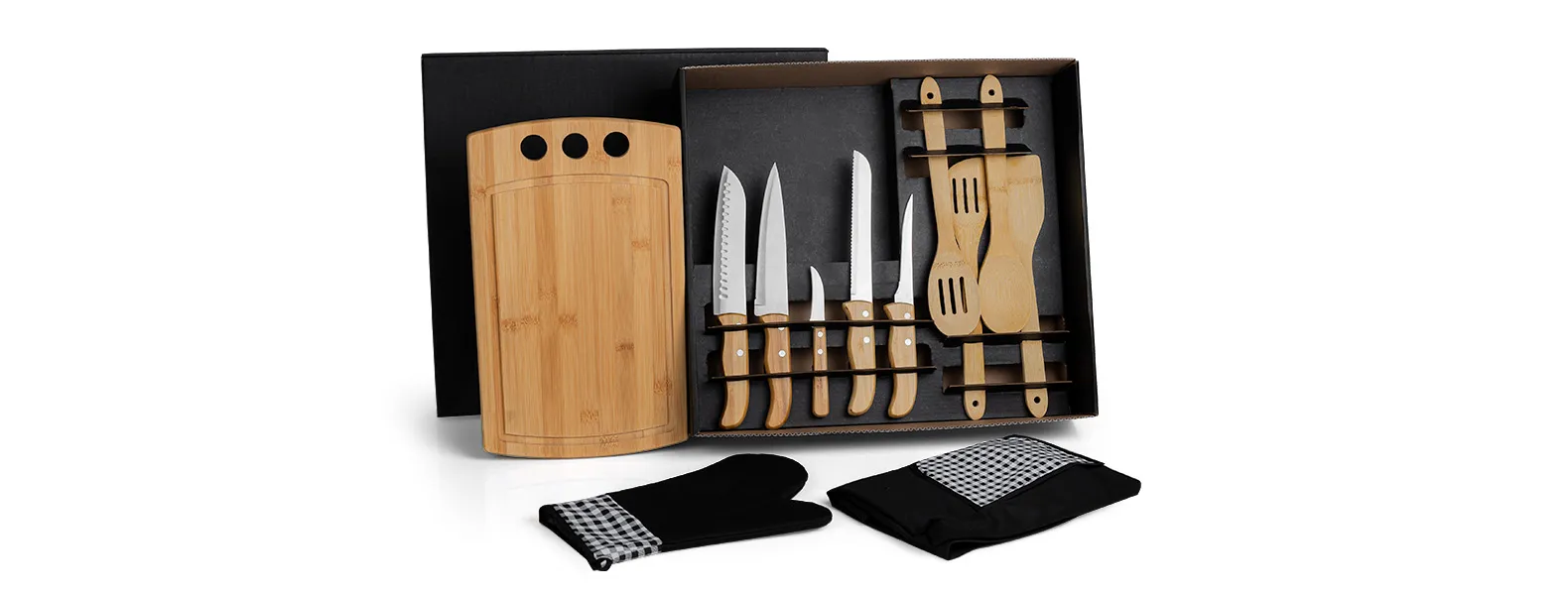 Conta com tábua, 4 utensílios em Bambu; faca 8, faca para pão; faca para desossar e faca para legumes em Bambu/Inox; luva e avental em Brim.