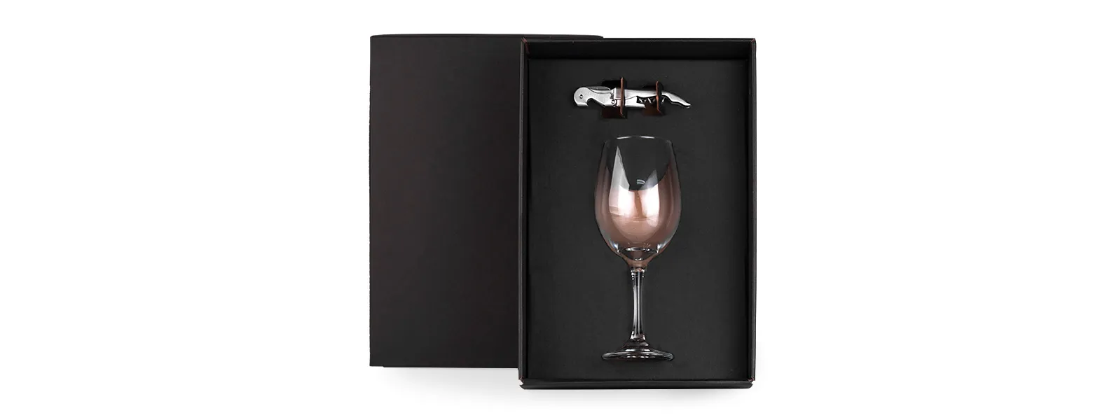 Kit vinho com abridor. Composto por uma taça de vidro para vinho com capacidade de 490ml e abridor saca-rolhas em aço inox escovado.