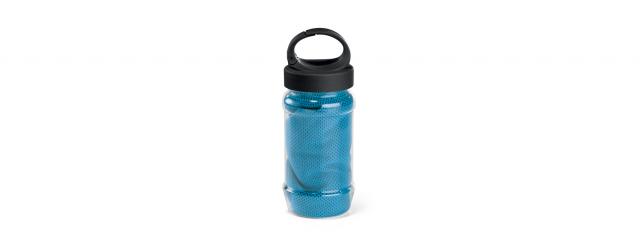 toalha-para-esporte-com-garrafa-30x80cm-azul-claro