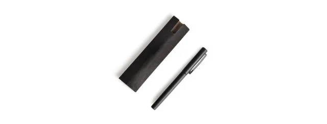 caneta-roller-em-aluminio-com-tampa-preta