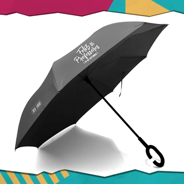 Guarda-chuva cinza em Seda Sintética invertido cinza/preto com cabo em Fibra de Vidro, empunhadura emborrachada, hastes em plástico resistente e fechamento em velcro. O formato invertido facilita na hora de abrir e fechar, além de reter a água e evitar escorrer ou respingar em quem está usando.