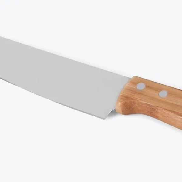 Conjunto composto por faca 8 em Madeira/Inox; faca Santoku e garfo em Bambu/Inox. Como cortesia, na faca 8 fazemos uma gravação com os cortes do boi.