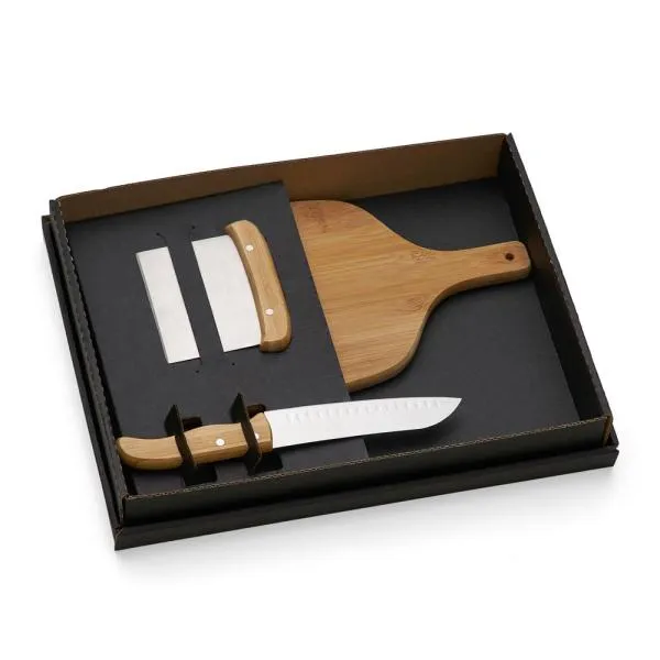 Conta com tábua em bambu; Faca santoku e espátula multiuso em bambu/Inox.