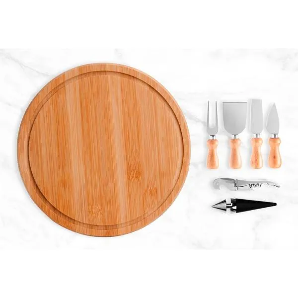 Kit para queijo e vinho com tábua para queijo/petiscos. Duas facas, sendo, uma com ponta e outra reta, garfo e espátula em madeira/inox; Abridor e tampão em metal; Espaço para garrafa com palha (NÃO ACOMPANHA GARRAFA). Estão perfeitamente acomodados em uma caixa para presentear.