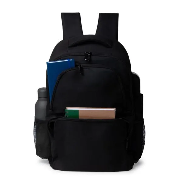 Mochila preta confeccionada em Polyester 600D. Conta com bolso principal com zíper duplo cursor, dois bolsos frontais em zíper, dois bolsos laterais em tela, divisória para notebook interna com acabamento acolchoado, alças ajustáveis, alça de mão e alça carona para mala.