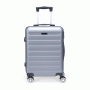 Mala de viagem em ABS rígido cinza. Conta com rodinhas 360º, fechamento em zíper e cadeado com senha, alça retrátil de alumínio e alça de mão. Parte interna com forro e divisória com zíper. Mala dentro do padrão da ANAC, para viajar a bordo no avião. Acompanha capa de TNT para proteção.